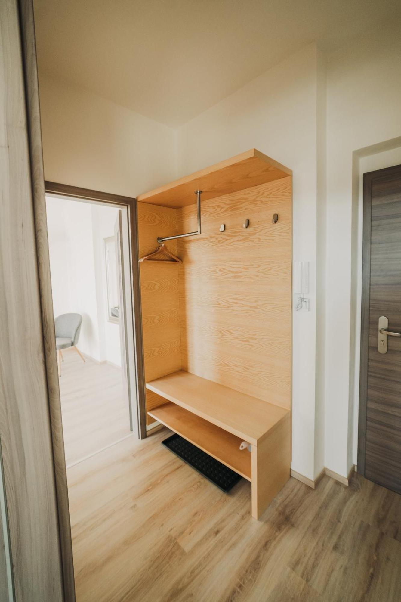 Citybeat Apartments, 400M From The Square Plzen Exterior photo